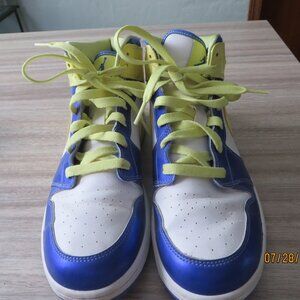 NIKE 1 RETRO OG SIZE 7Y BLUE/YELLOW